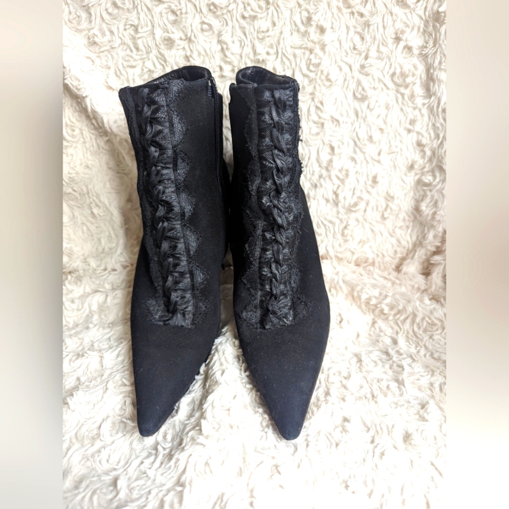 🖤 Badgley Mischka suede black zippered booties sz 35 1/2